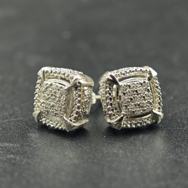 Men's Pave Diamond Setting Screw Back Stud Earring In 925 Sterling Silver
