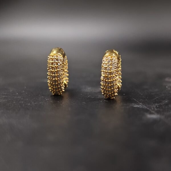 Iced Men's Diamond Tiny Hoop Earring In 925 Sterling Silver