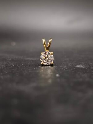 6mm Round Women's Bunny Loop Solitaire Diamond Pendant 925 Sterling Silver