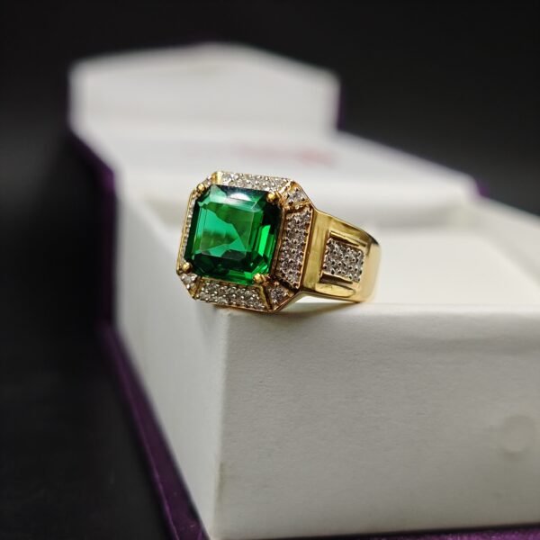 Men's White Diamond  & Green Emerald Gemstone Engagement Ring In 925 Sterling Silver