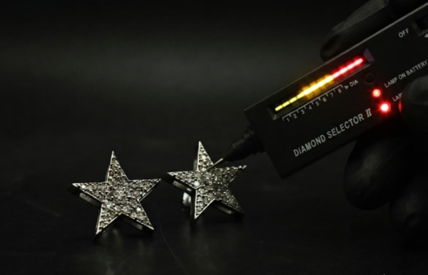 Star-Shaped Moissanite Stud Earrings – Brilliant Pave Design