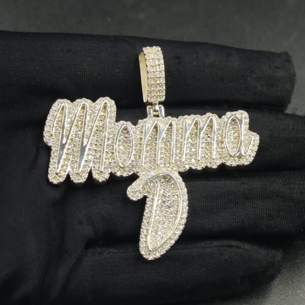 Momma Moissanite Script Pendant For Women's Wear In 925 Sterling Silver