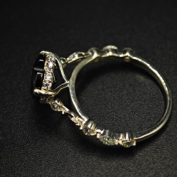 Black Heart Shaped Ring for Women
