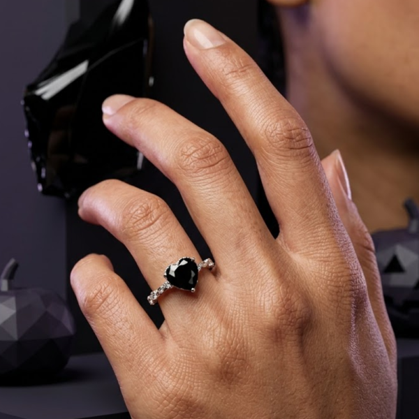 Black Heart Shaped Ring for Women