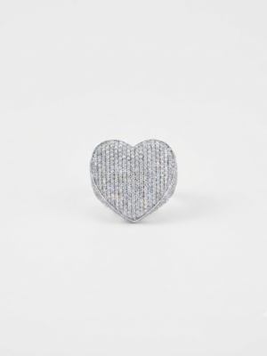 Women's Wear Pave Heart Moissanite Ring